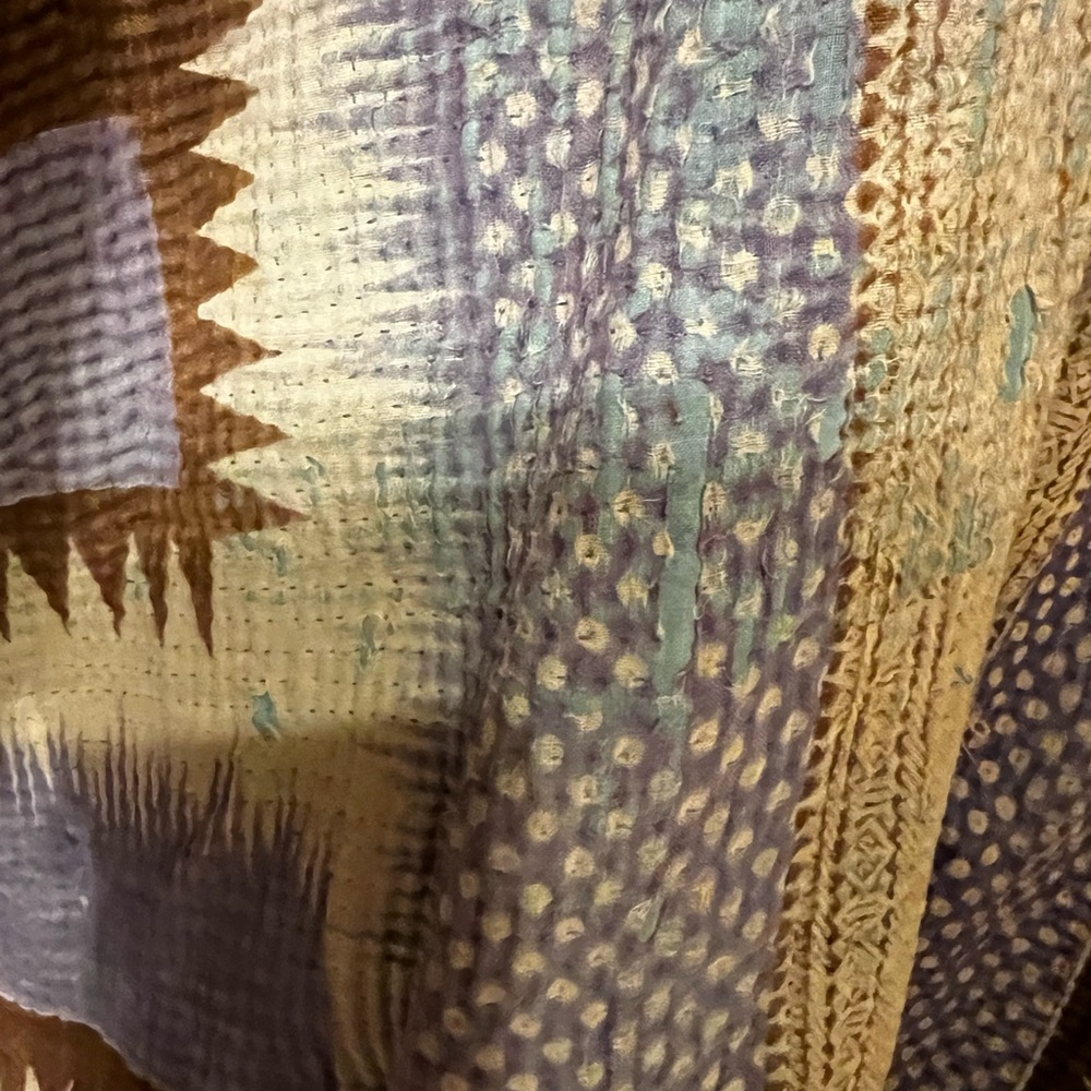 Kantha Bae Peace & Love Poncho - Picture 6 of 8